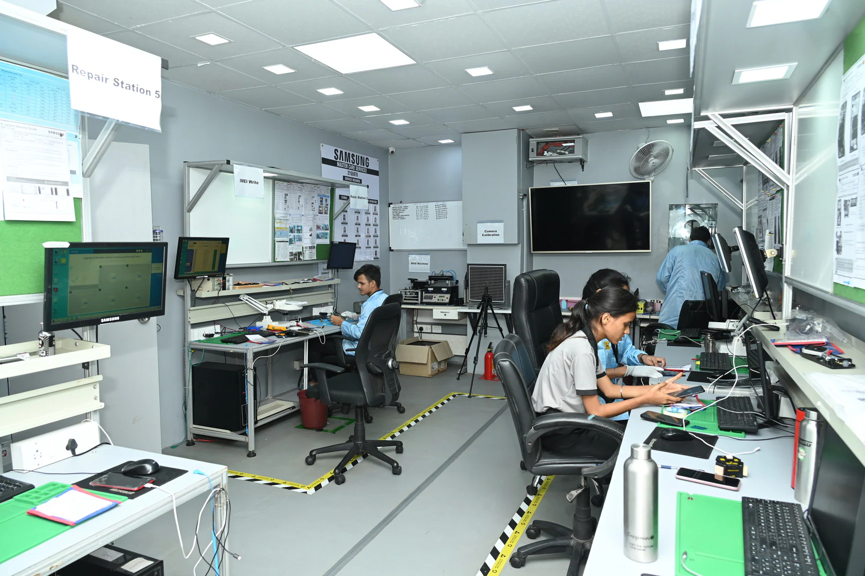 Samsung Service Center